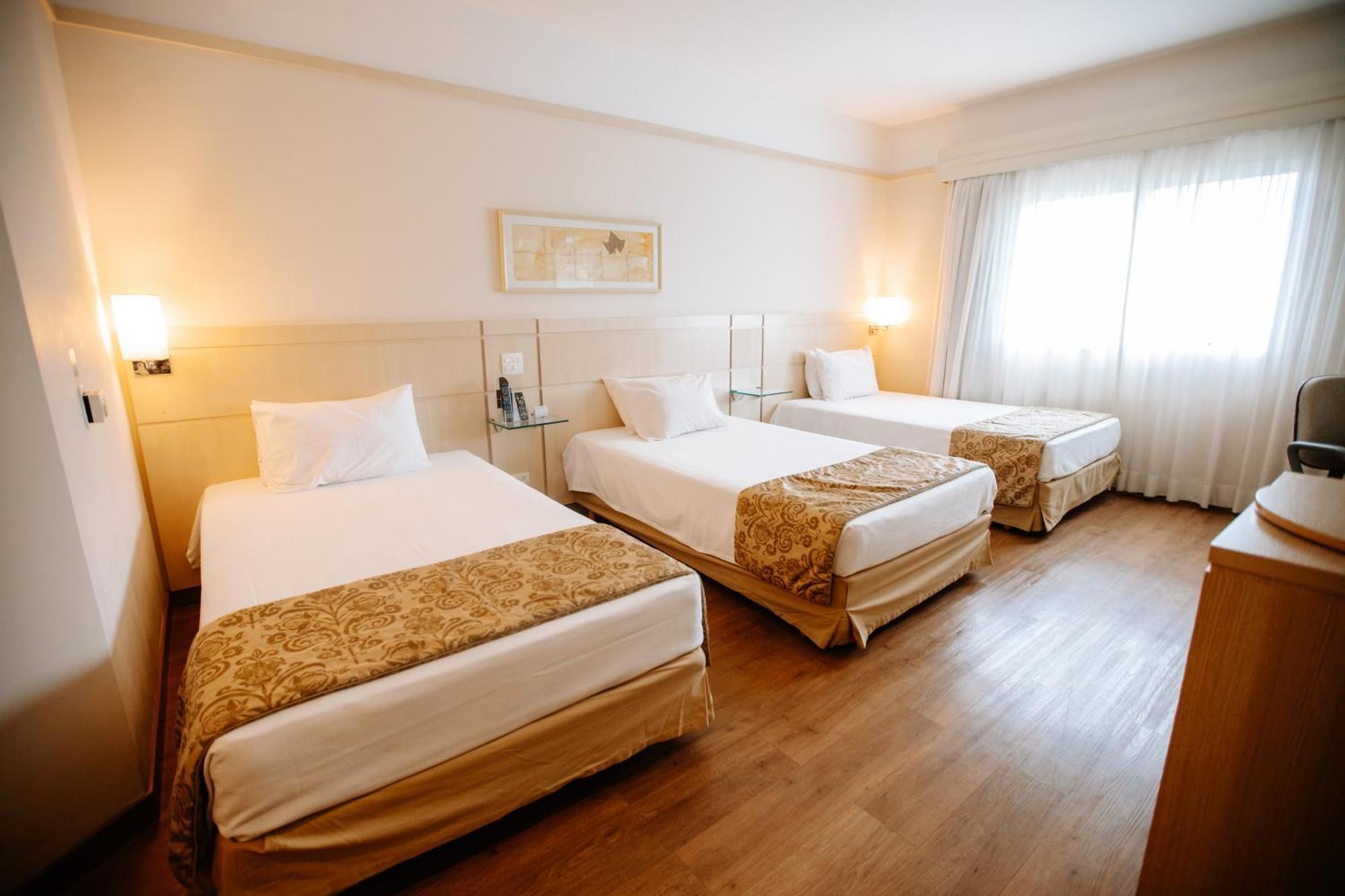 Comfort Suites Лондріна Екстер'єр фото