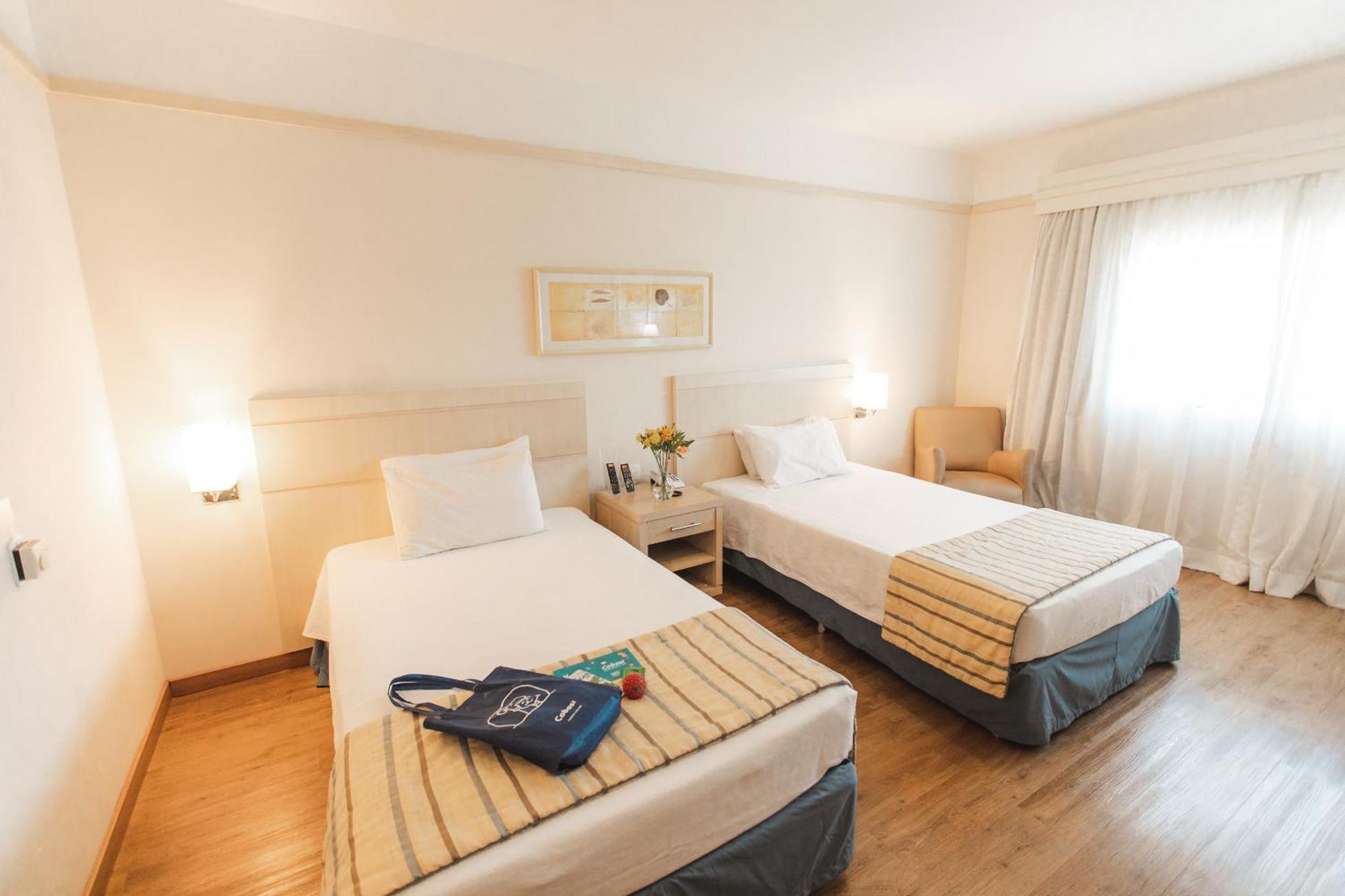 Comfort Suites Лондріна Екстер'єр фото