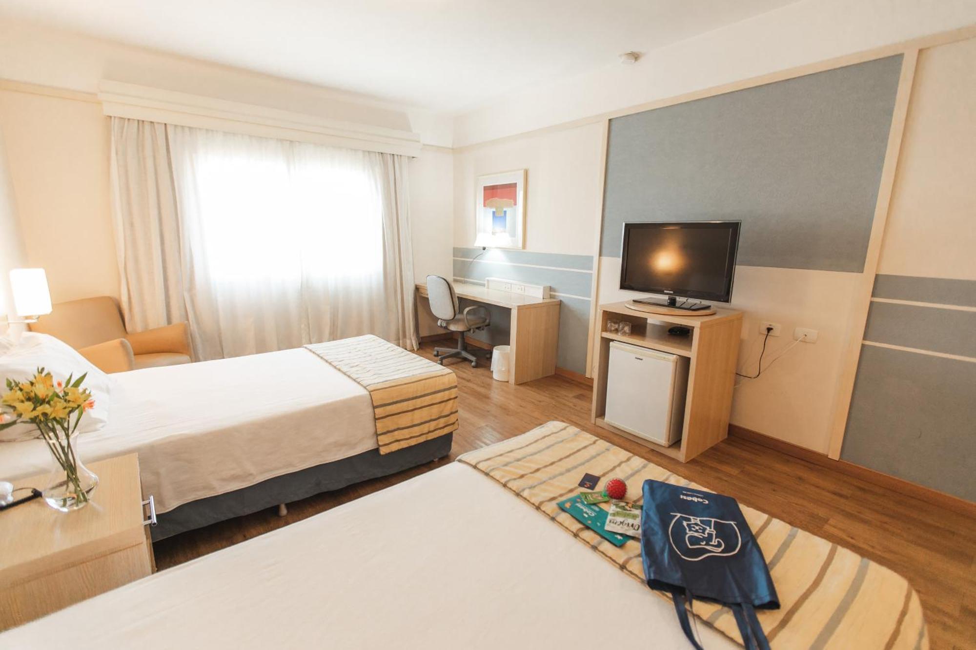 Comfort Suites Лондріна Екстер'єр фото